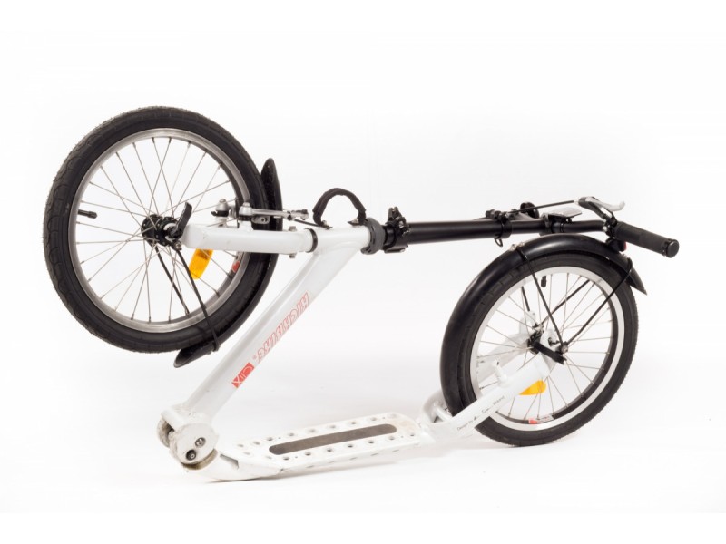 3. Kickbike Vouwstep - Clix foldable